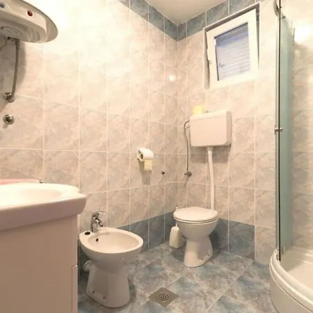 With 1 Bedroom